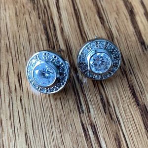 .825 silver earrings with clear crystals